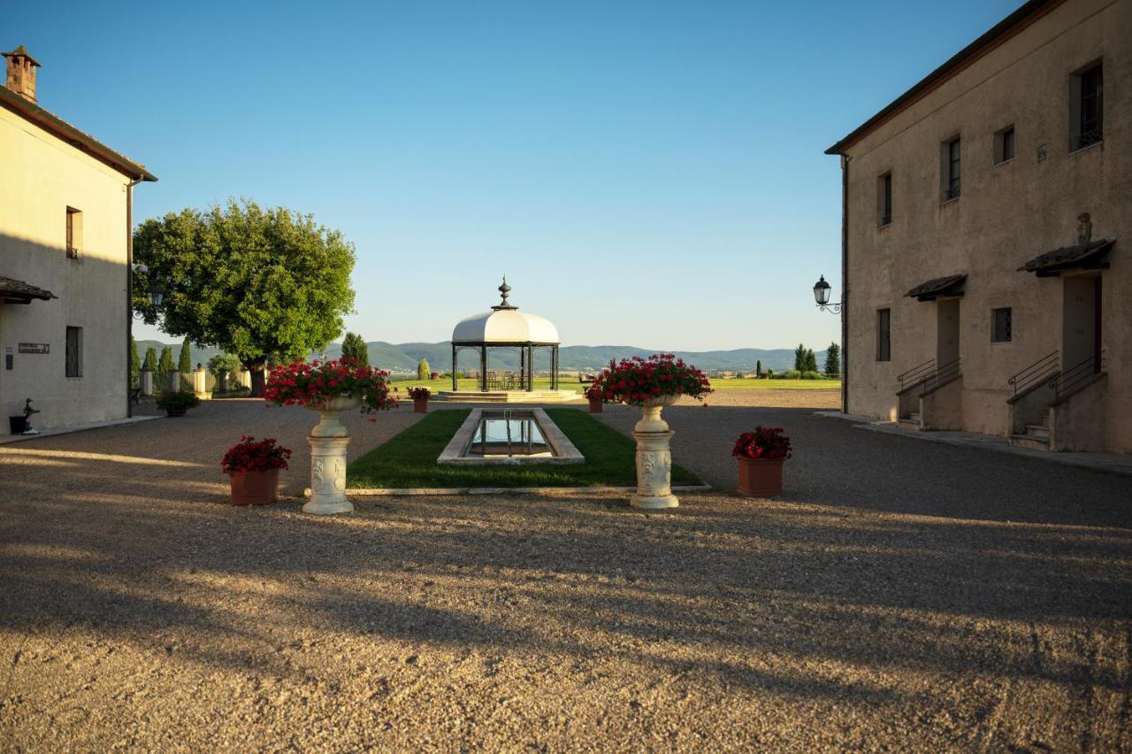 La Bagnaia Golf Resort Eksteriør bilde