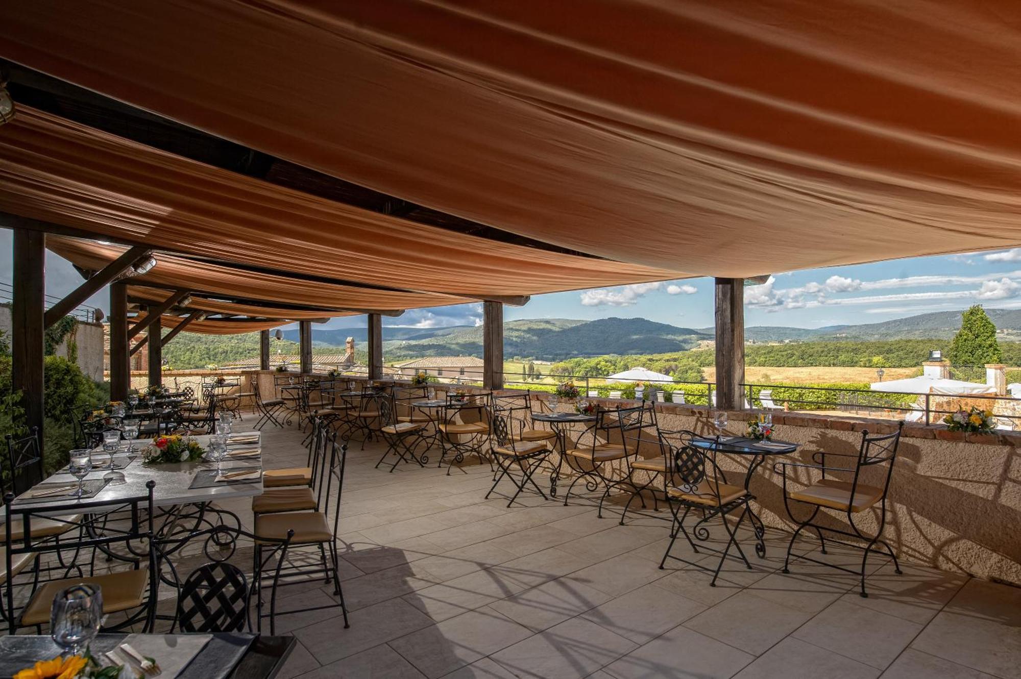 La Bagnaia Golf Resort Eksteriør bilde