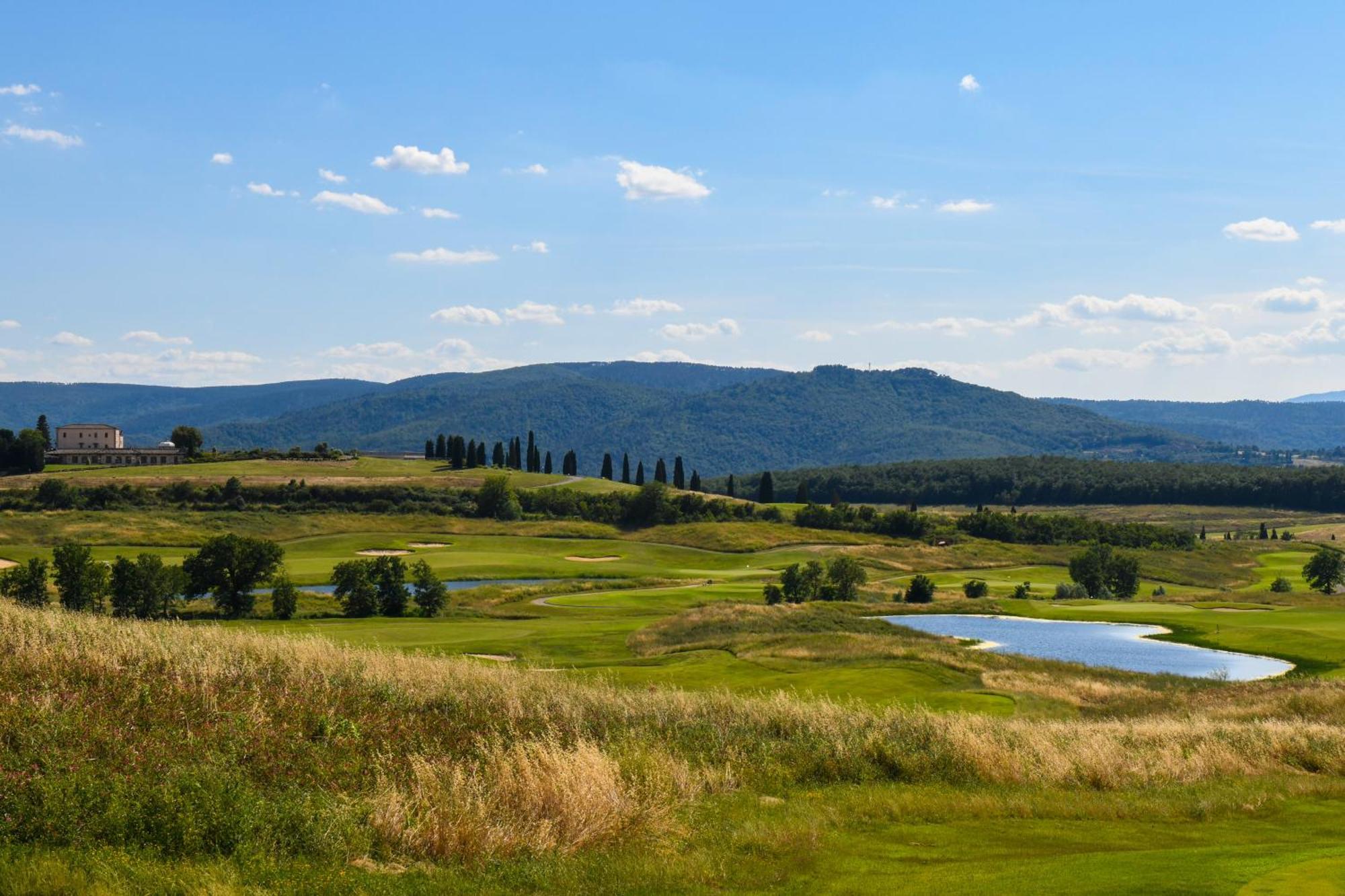 La Bagnaia Golf Resort Eksteriør bilde